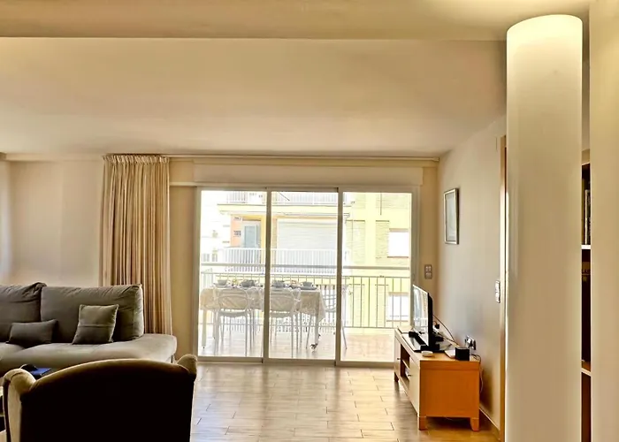 Apt Gandia Primera Linea - Alquiler Solo A Familias